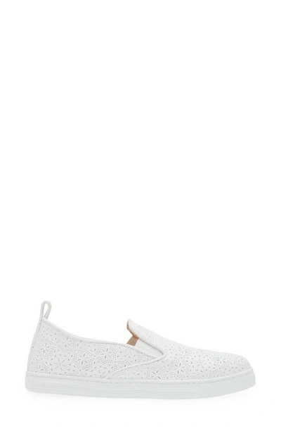 Shop Agl Attilio Giusti Leombruni Agl Gaia Spring Slip-on Sneaker In White-white