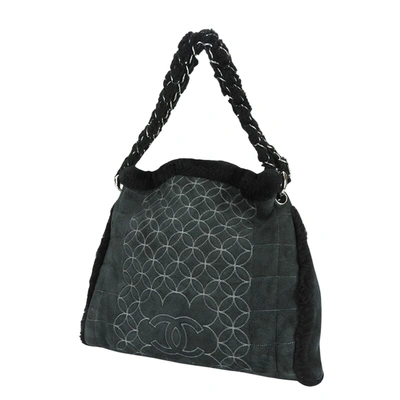 Pre-owned Chanel Quilted Grey Wool Tote Bag ()
