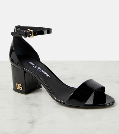 Dolce & Gabbana Dg-plaque Patent-leather Sandals In Black