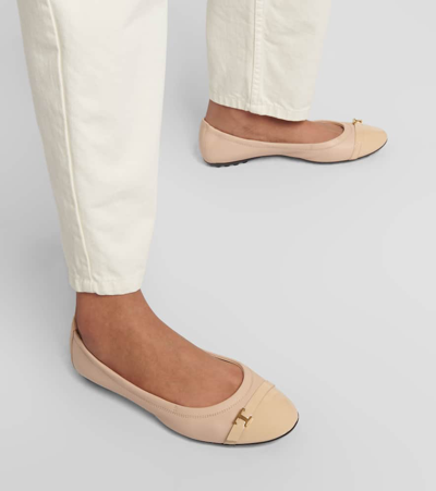 Tod's Leather Ballet Flats In White