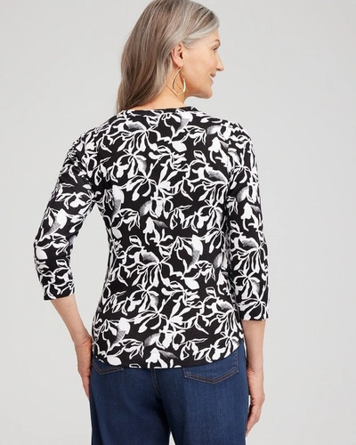 Shop Chico's Abstract Print V-neck 3/4 Sleeve Tee In Black Size 4/6 |
