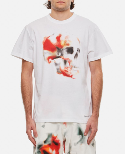 Shop Alexander Mcqueen Skull Print T-shirt In White