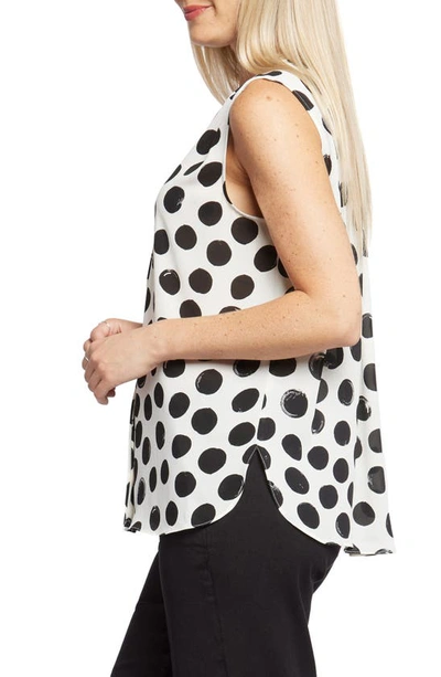 Shop Nydj Print Pleat Back Sleeveless Split Neck Blouse In Ramona Dots