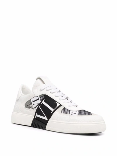 Shop Valentino Garavani Vl7n Leather Sneakers In White