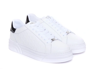 Shop Liu •jo Liu Jo Sneakers In Bianco