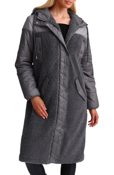 Shop Avec Les Filles Mixed Media Faux Shearling Quilted Hooded Coat In Charcoal