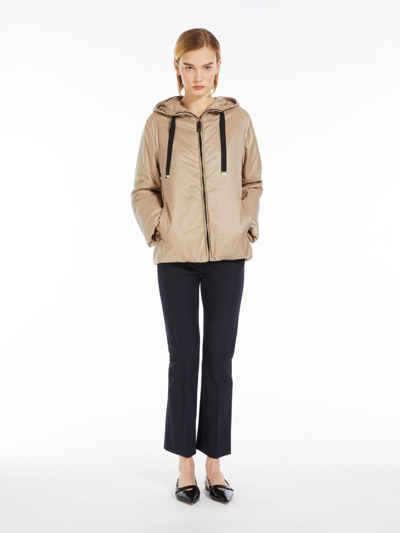 Max Mara Padded Jacket With Hood Made Of Drip-proof Canvas In Beige