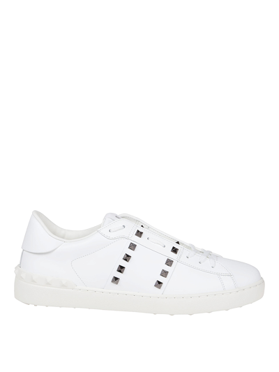 Shop Valentino Zapatillas - Rockstud Untitled In White