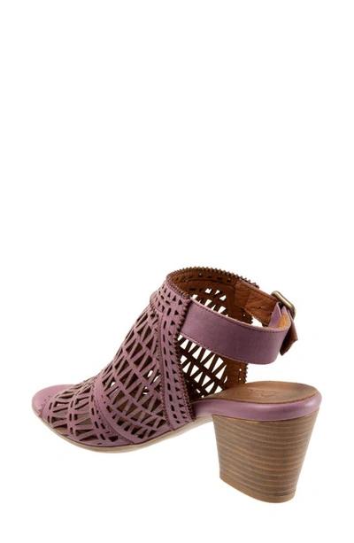 Shop Bueno Candice Sandal In Mauve