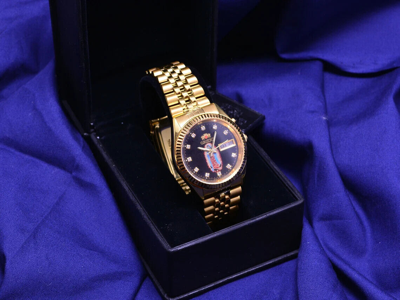 Pre-owned Orient Holy Maria Dial:  Automatic: Swiss Watch Type: Gold Plate