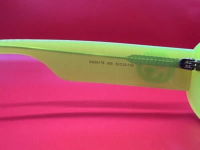 Pre-owned Gucci Gg0517s 005 Neon Green /black Lens 52-20 Authentic Sunglasses Italy