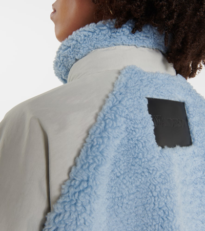 Shop Jw Anderson Colorblocked Fleece-trimmed Jacket In Blue