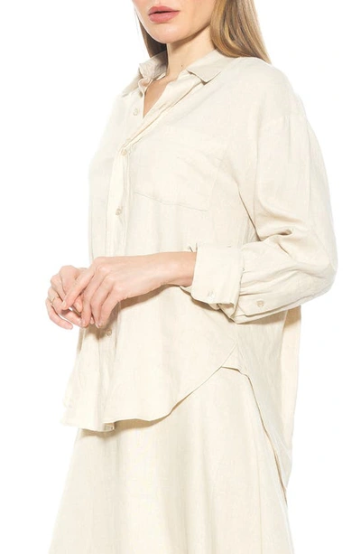 Shop Alexia Admor Amber Oversize Long Sleeve Linen Button-up Shirt In Sand