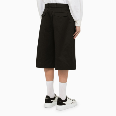 Alexander Mcqueen 4-pocketed Wide Leg Cotton Shorts In Black