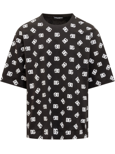 Shop Dolce & Gabbana Dg Monogram T-shirt In Nero