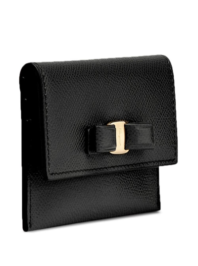 Shop Ferragamo Vara Black Card-holder With Engraved Logo And Vara Bow In Hammered Leather Woman