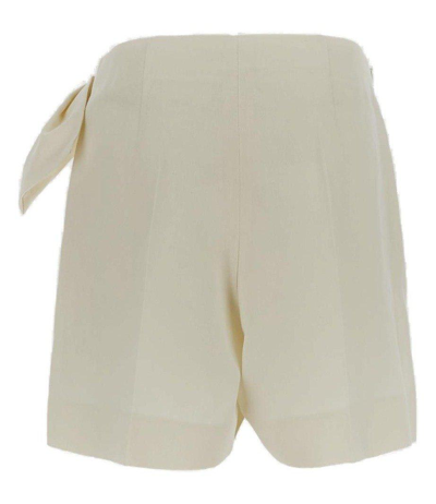 Shop Chloé Bow-detailed High-rise Shorts In Bianco