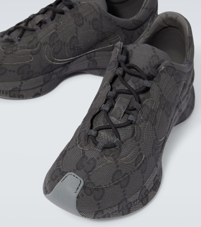 Shop Gucci Run Leather Sneakers In Beige