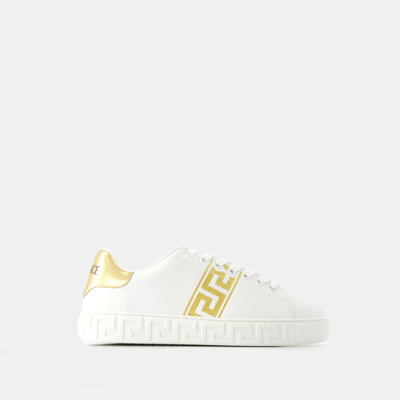 Shop Versace La Greca Sneakers -  - Embroidery - White/gold
