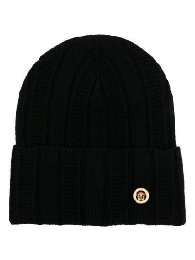 Versace Medusa Chunky-knit Beanie In Black