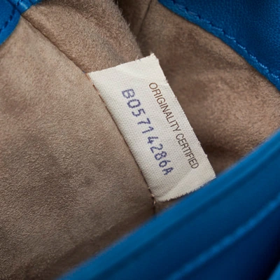 Shop Bottega Veneta -- Blue Leather Shoulder Bag ()