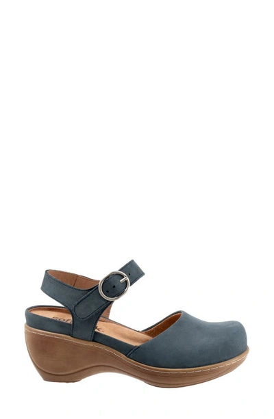 Softwalk Mabelle Ankle Strap Clog In Smoke Nubuck