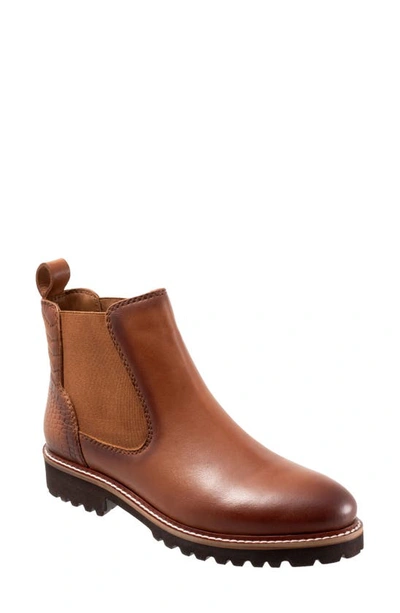 Shop Softwalk Indy Chelsea Boot In Luggage