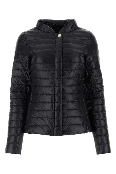 Herno Sleek Hooded Puffer Jacket With Goose Down Insulation And Zip Closure In Black
