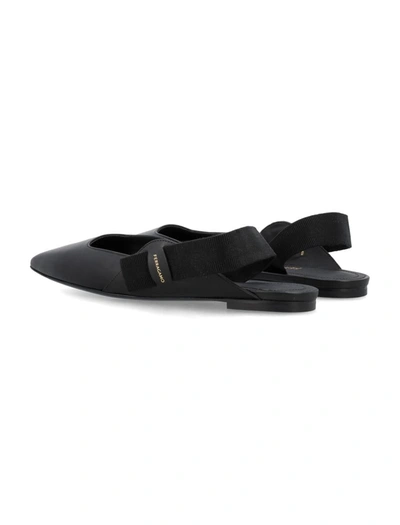 Shop Ferragamo Vania Flat Sandals In Black
