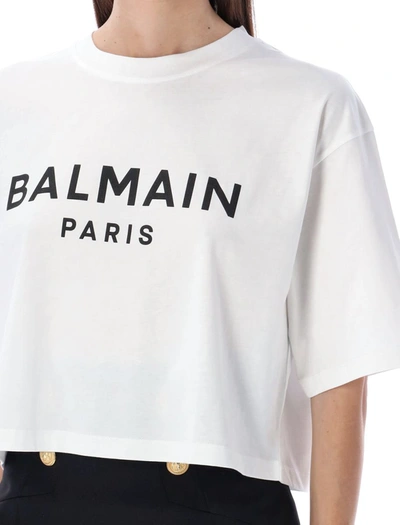 Shop Balmain Cropped Logo T-shirt In Bianco