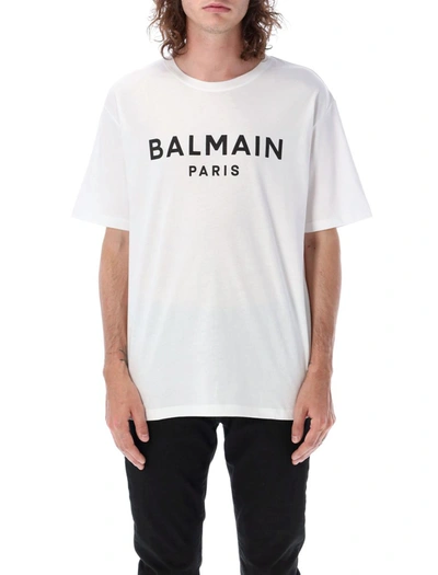 Shop Balmain Logo T-shirt In Bianco Nero