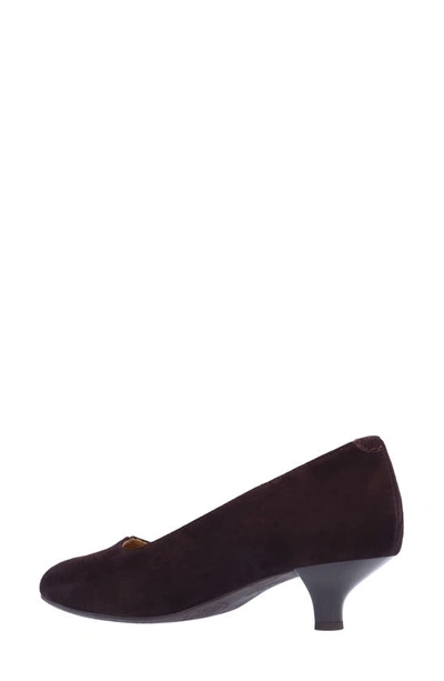 L'amour Des Pieds Kavan Pump In Chocolate