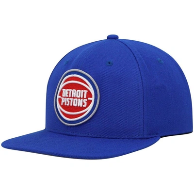 Shop Mitchell & Ness Blue Detroit Pistons Ground 2.0 Snapback Hat