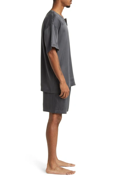 Shop Lunya Henley Washable Silk Short Pajamas In Meditative Grey
