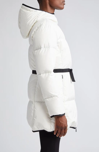 Moncler Sirli Hooded Puffer Jacket In Cream