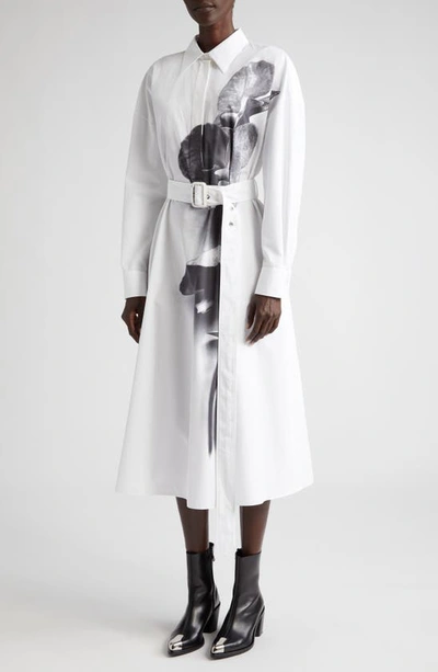 Shop Alexander Mcqueen Orchid Print Belted Long Sleeve Cotton Shirtdress In 9080 White - Black
