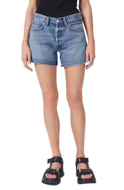 Shop Agolde Parker Long Relaxed Organic Cotton Denim Shorts In Occurrence