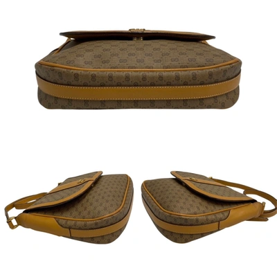 Shop Gucci Beige Leather Shopper Bag ()