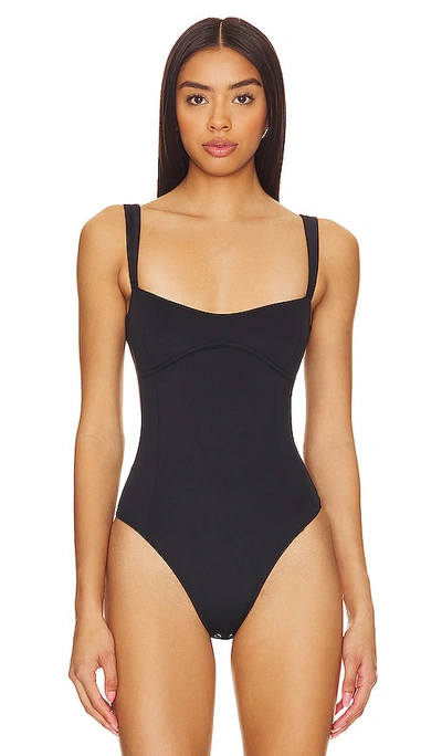 Shop Good American Scuba Tank Body In Black