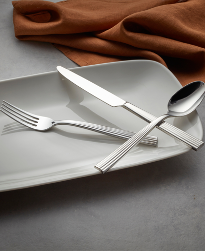 Oneida Kennedy 20 Piece Everyday Flatware Set, Service For 4 In Metallic And Stainless