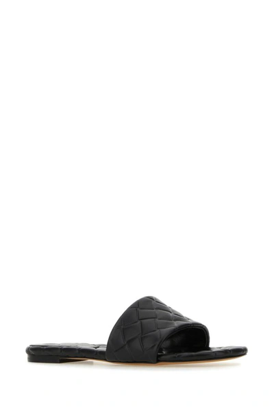 Bottega Veneta Quilted Leather Flat Slide Sandals In Black