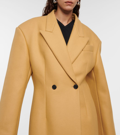 Shop Khaite Conor Wool-blend Coat In Neutrals