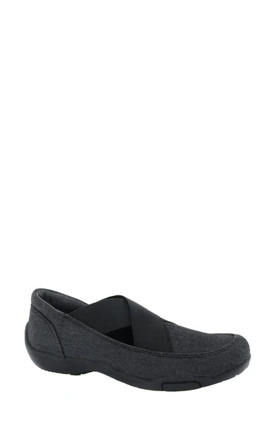 Ros Hommerson Clever Womens Stretch Slip On Flats In Black Fabric