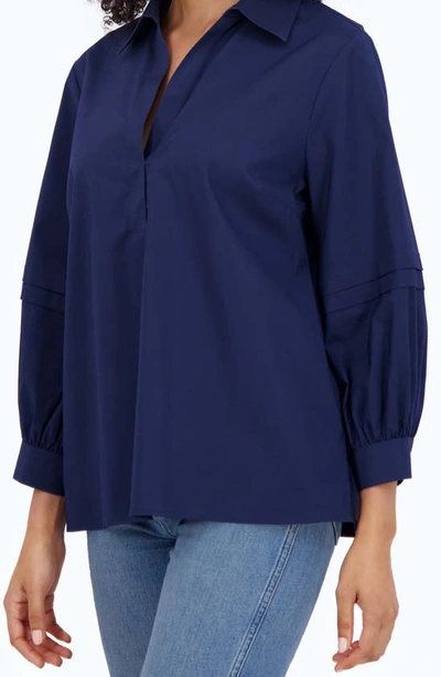 Foxcroft Frankie Popover Shirt In Navy In Navy