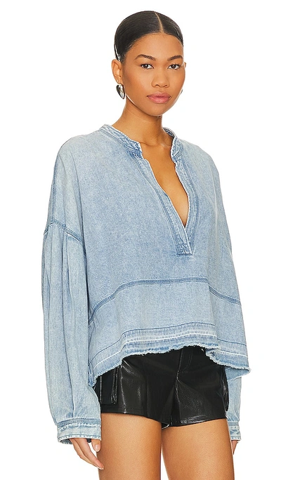 Free People Jude Denim Pullover In 复古靛蓝色