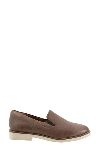 Softwalk Whistle Ii Slip-on Loafer In Stone