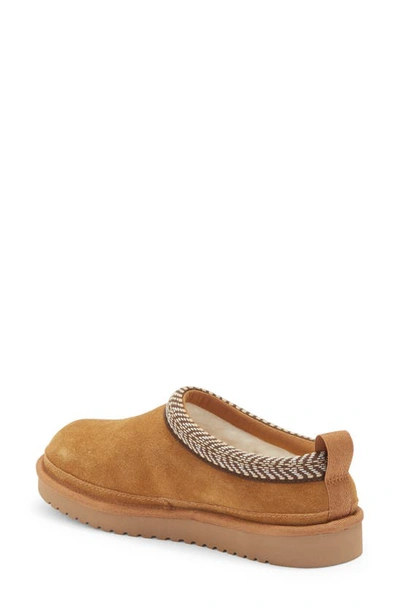 Shop Koolaburra By Ugg ® Burree Slipper In Chestnut