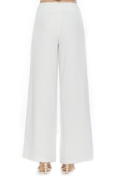 Alexia Admor Cassie Grommet High Waist Wide Leg Pants In Ivory