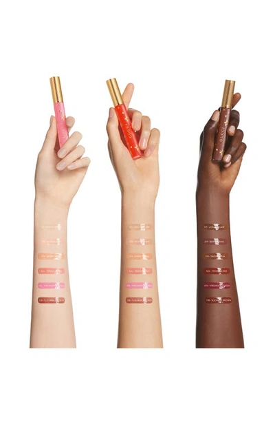 Gucci Hydrating Plumping Lip Gloss 314 0.21 oz In 314 Sadie Coral