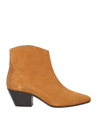 Shop Isabel Marant Woman Ankle Boots Camel Size 8 Calfskin In Beige
